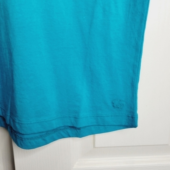 Ivory Ella Short Sleeved tshirt in small blue - Picture 4 of 5